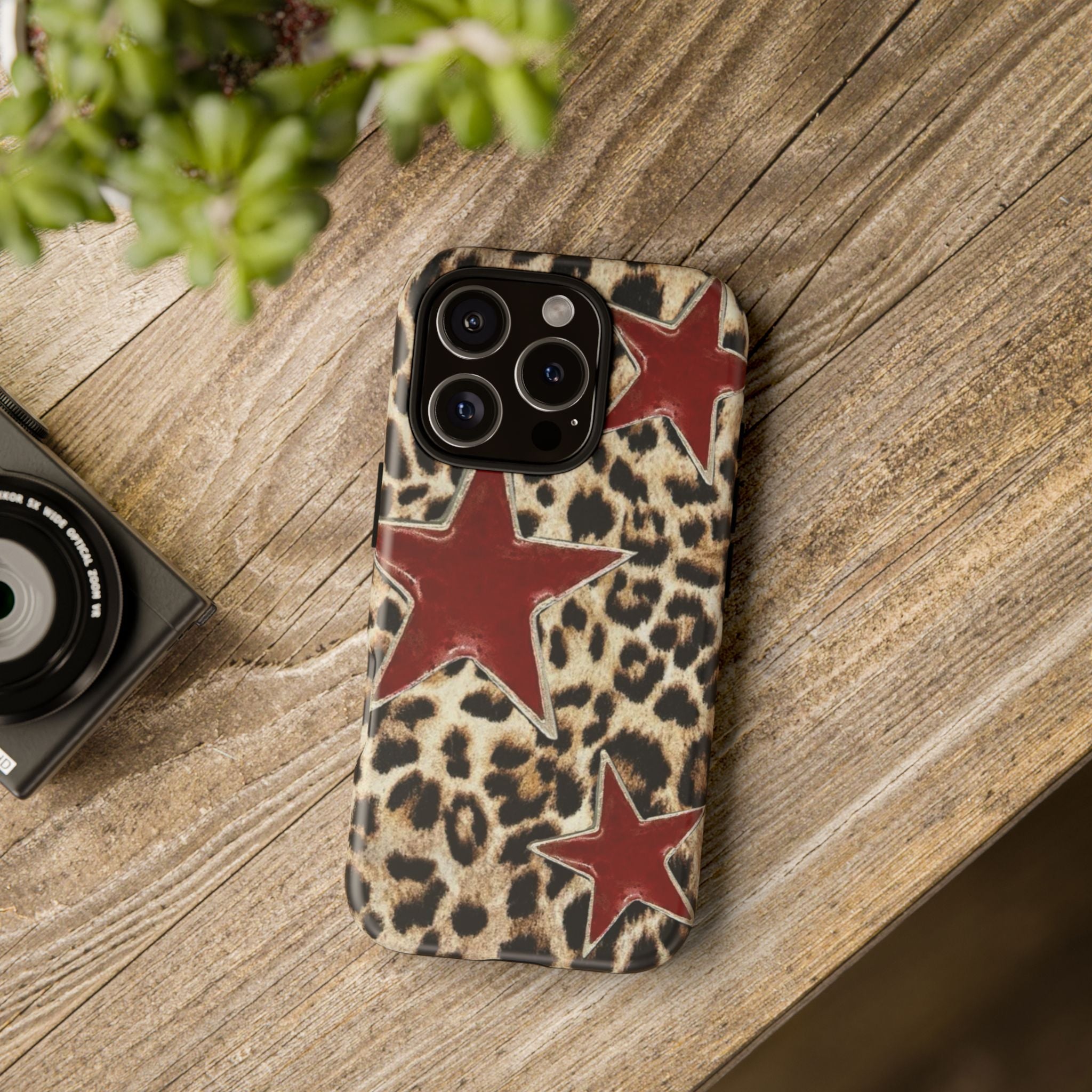 Ruby Leopard Star – Red Stars on Animal Print