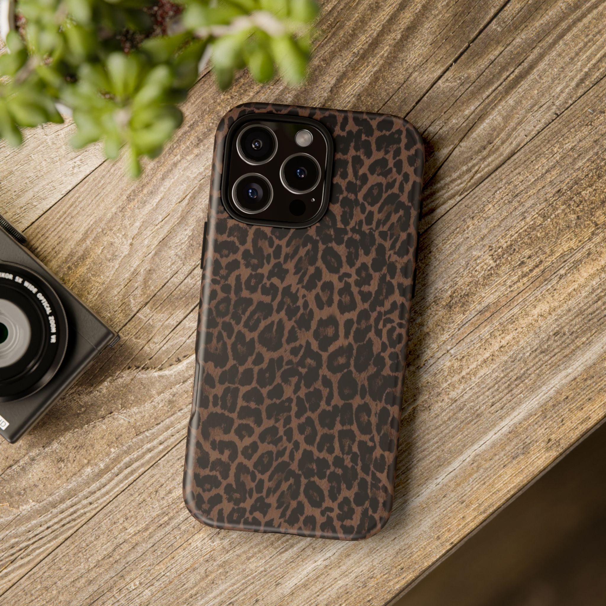 Lucky Leopard Print — Durable Protective iPhone Cover
