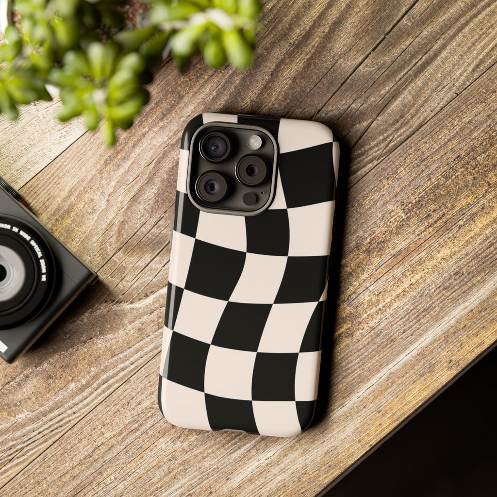 Black & White Wavy Checkered Phone Case — Black & Cream Retro Racing Pattern Tough Case