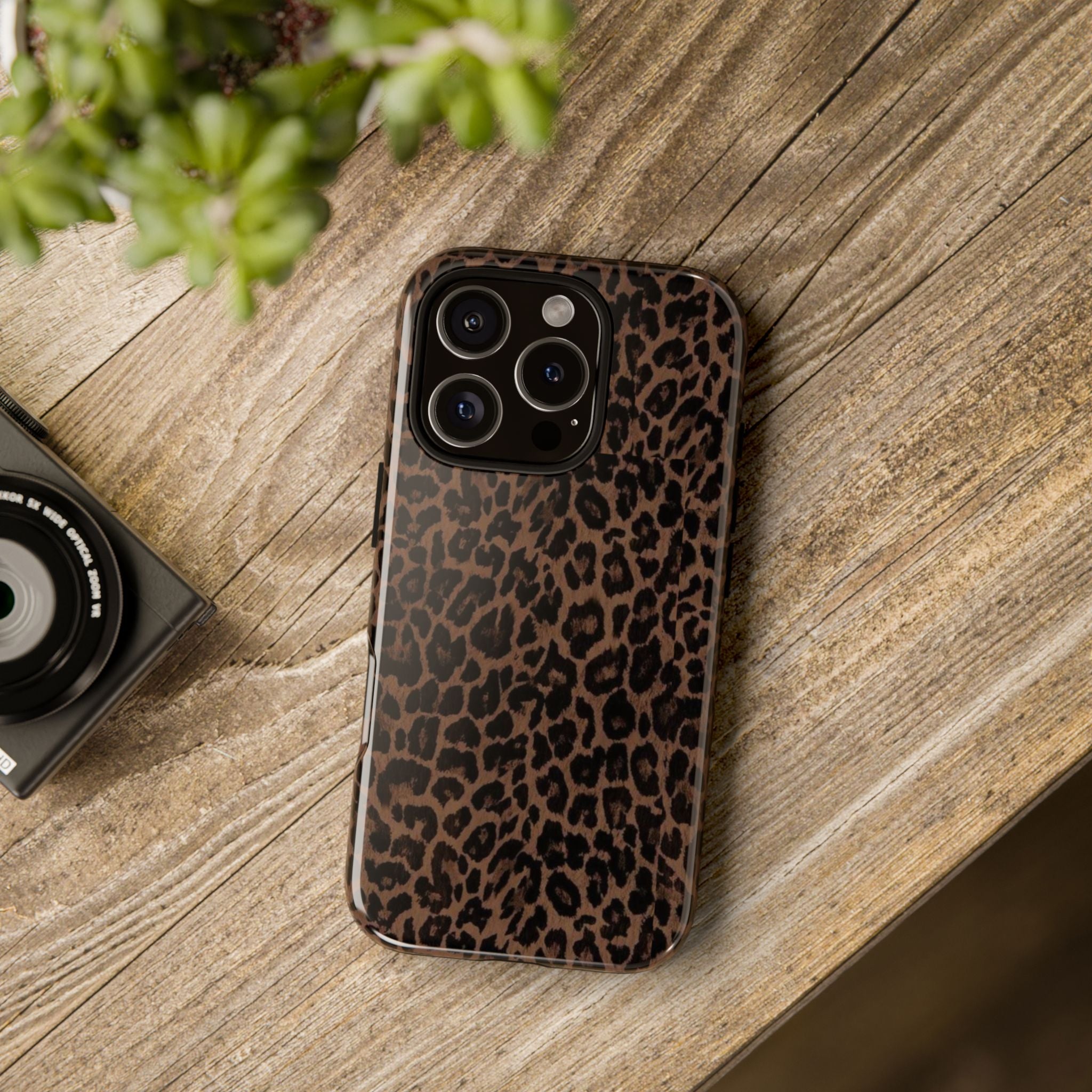 Lucky Leopard Print — Durable Protective iPhone Cover