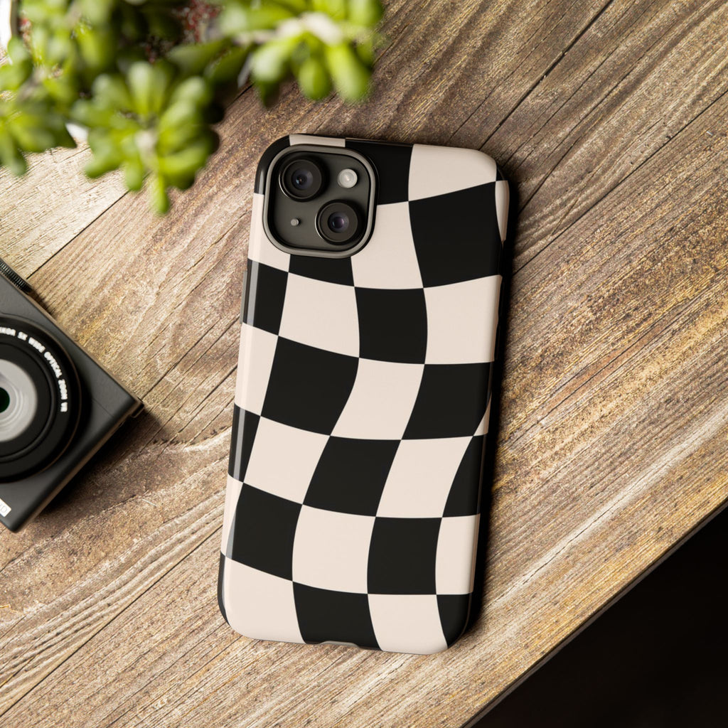 Black & White Wavy Checkered Phone Case — Black & Cream Retro Racing Pattern Tough Case