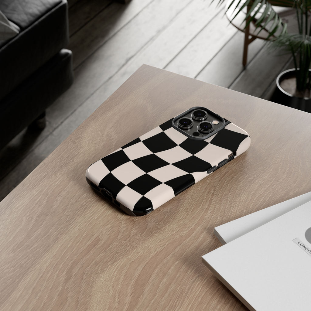 Black & White Wavy Checkered Phone Case — Black & Cream Retro Racing Pattern Tough Case