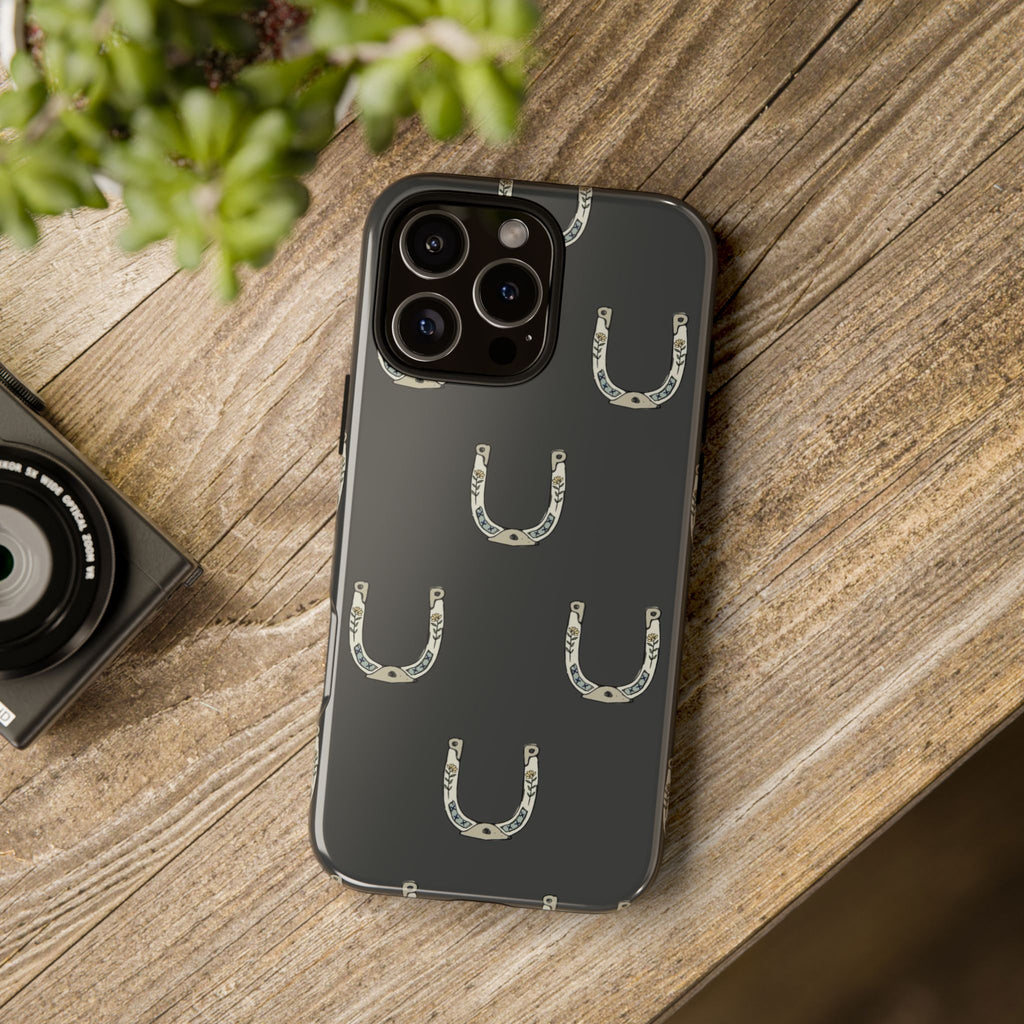 Lucky Horseshoe  — Lucky Rustic Grey iPhone Cover