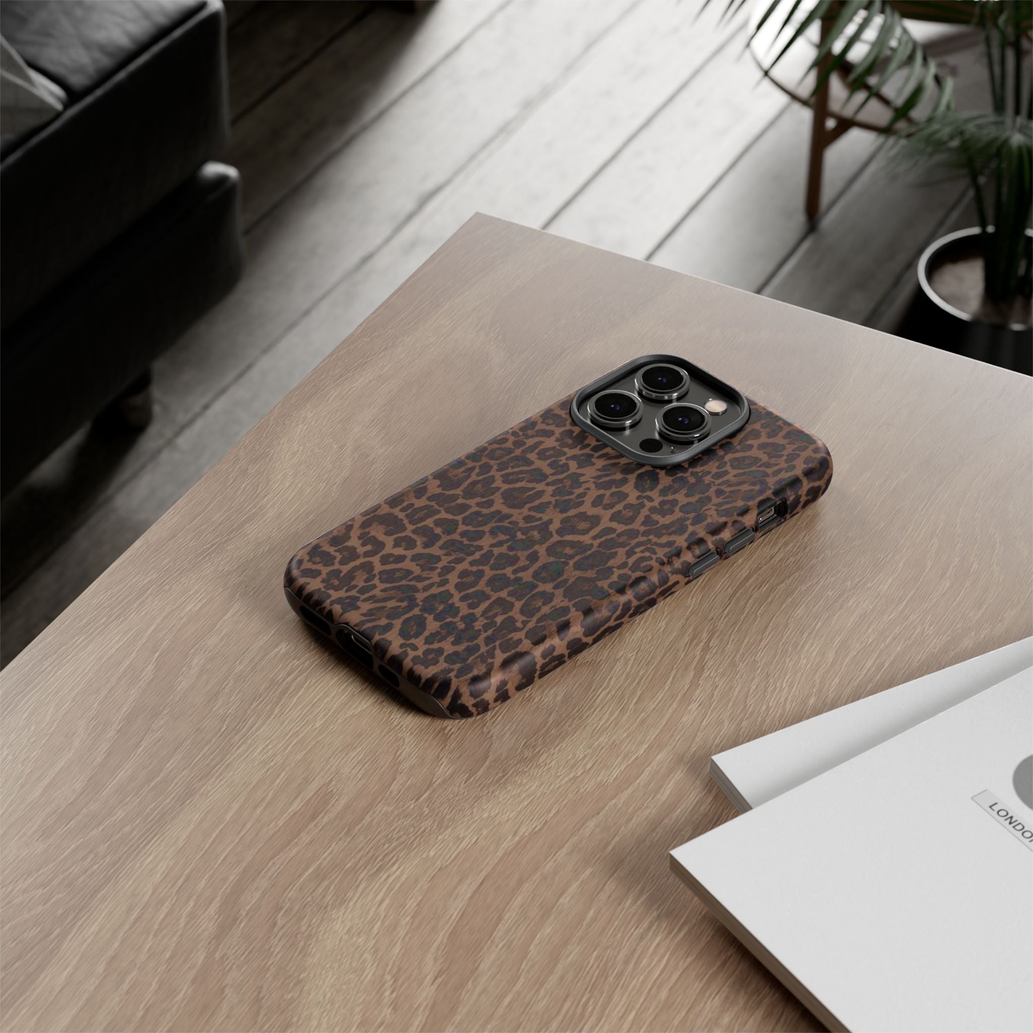 Lucky Leopard Print — Durable Protective iPhone Cover