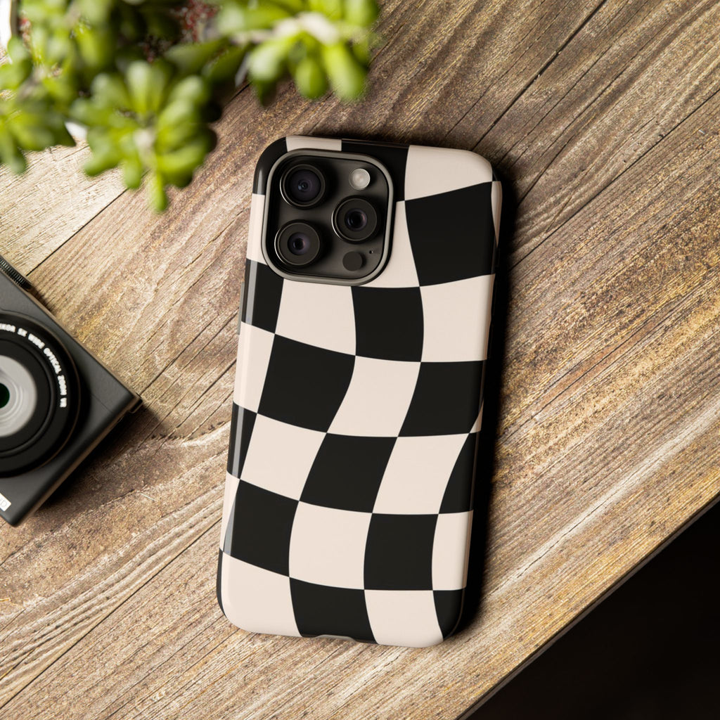 Black & White Wavy Checkered Phone Case — Black & Cream Retro Racing Pattern Tough Case
